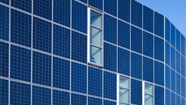 Cолнечные панели Физико-технического института Satbayev University